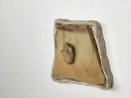 sara reyes: fossil, 2025.