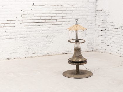 Sara Reyes: carousel. ouroboros I, 2025.